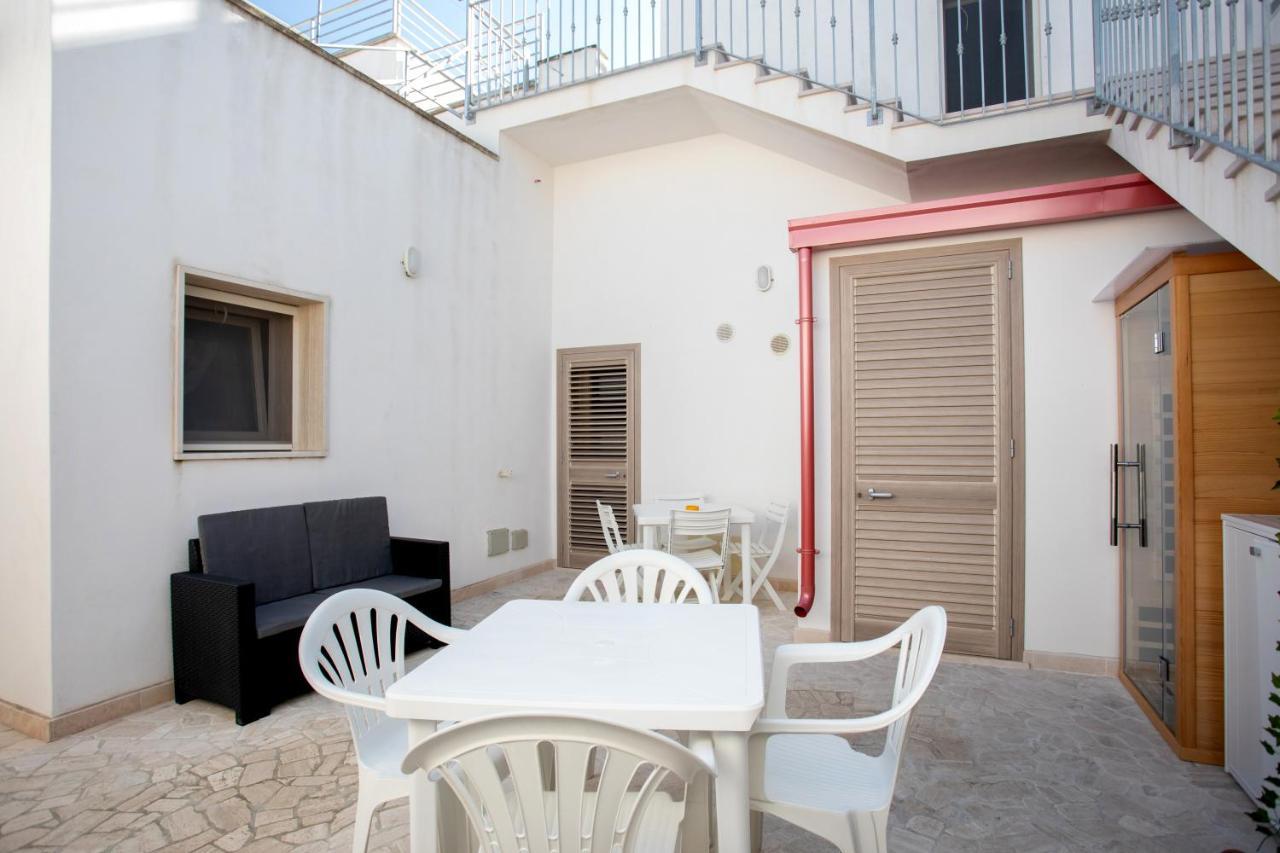 Villa Bed&Dreams In Salento Bilocale Con Vasca Idromassaggio Guagnano Exterior foto